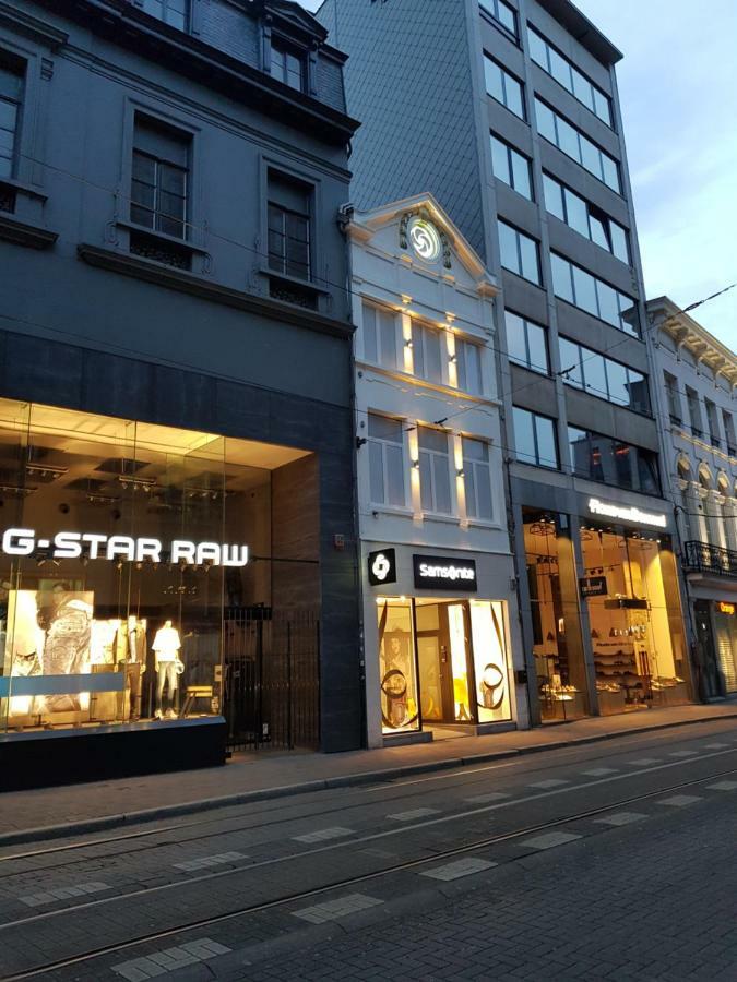 Huidreal Meir Antwerpen Exterior foto